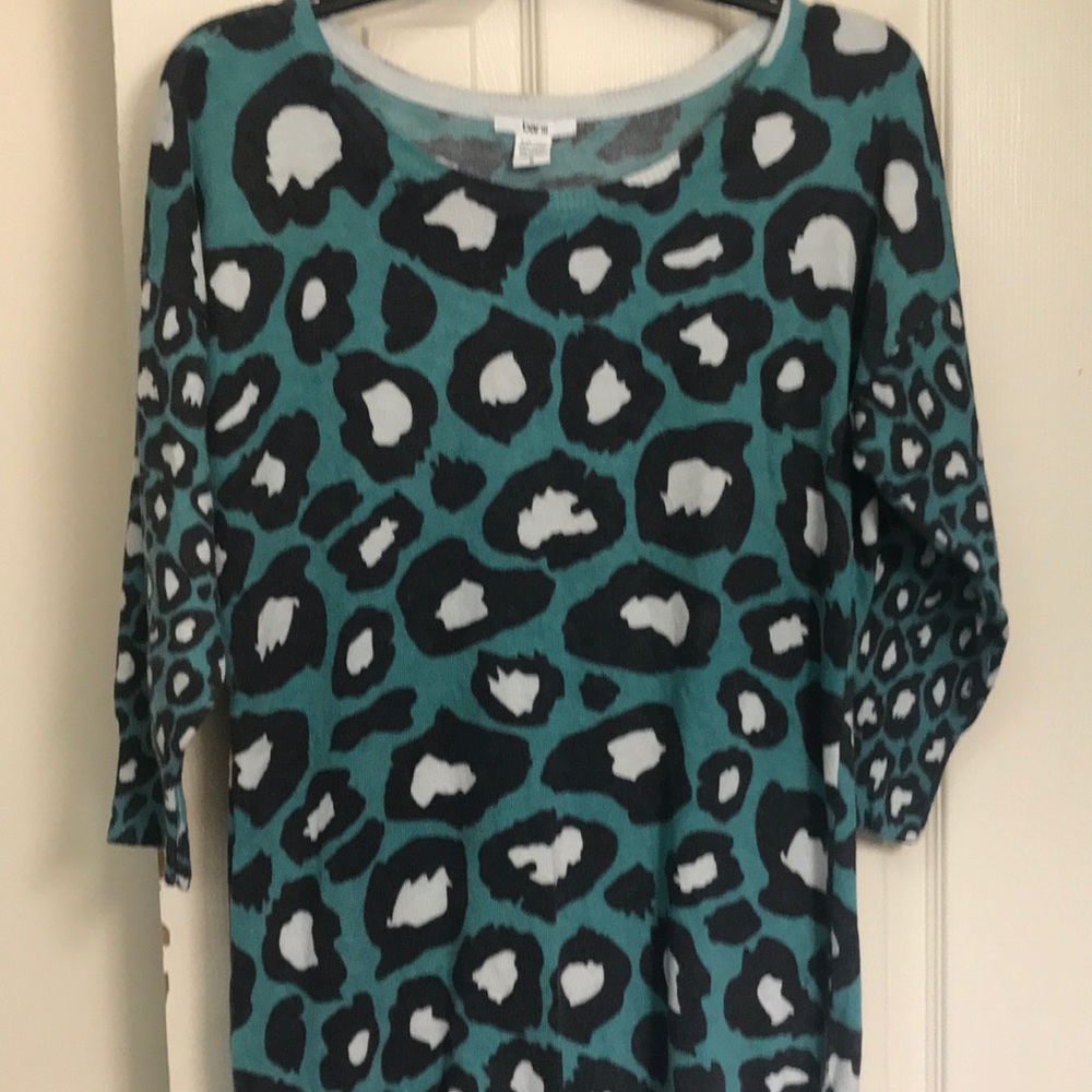 Tunic sweater.